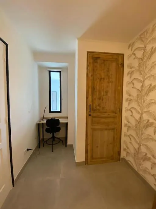 Rez De Jardin Vue Mer Marseille